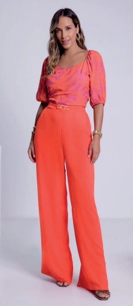 Blusa Cropped Estampada com Manga Bufante