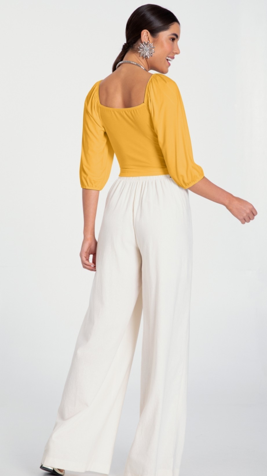 BLUSA CROPPED MANGA 3/4 COM FRANZIDO BUSTO