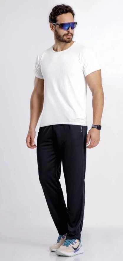 . CAMISETA MASCULINA BÁSICA COM MANGA CURTA